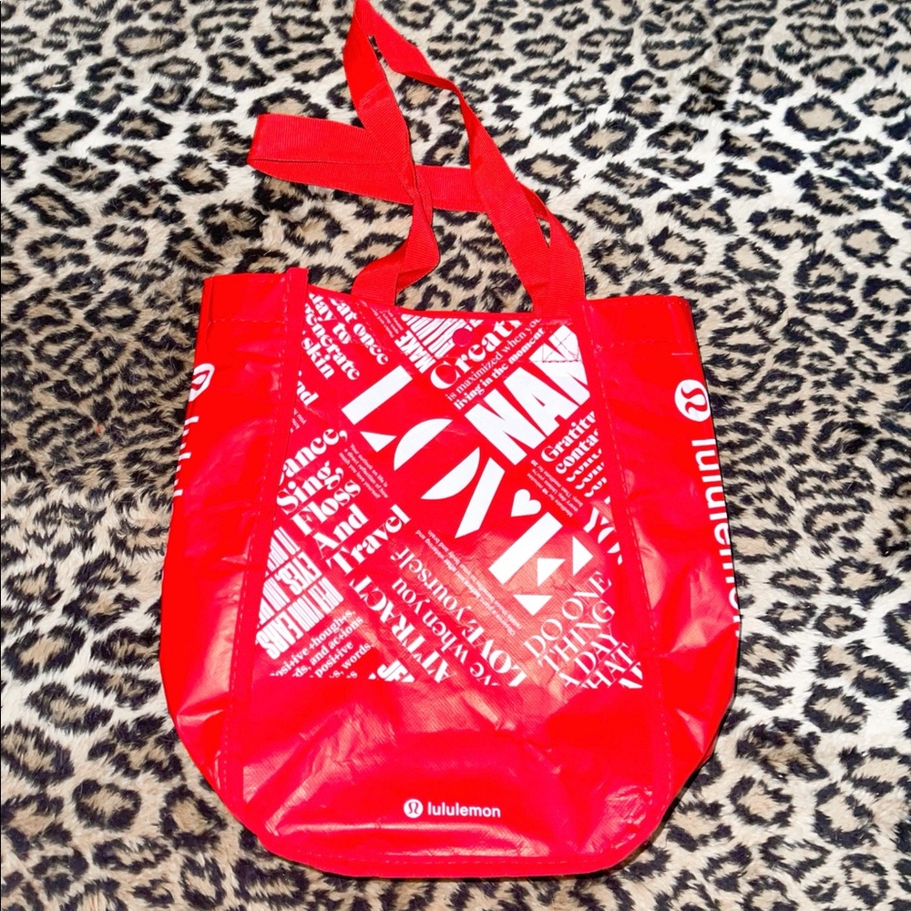 🎂 lulu bag